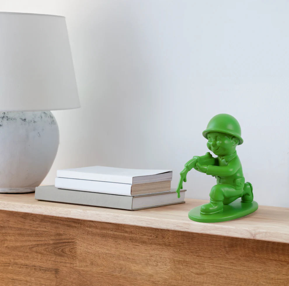 Seletti scultura PLASTIC PEACE