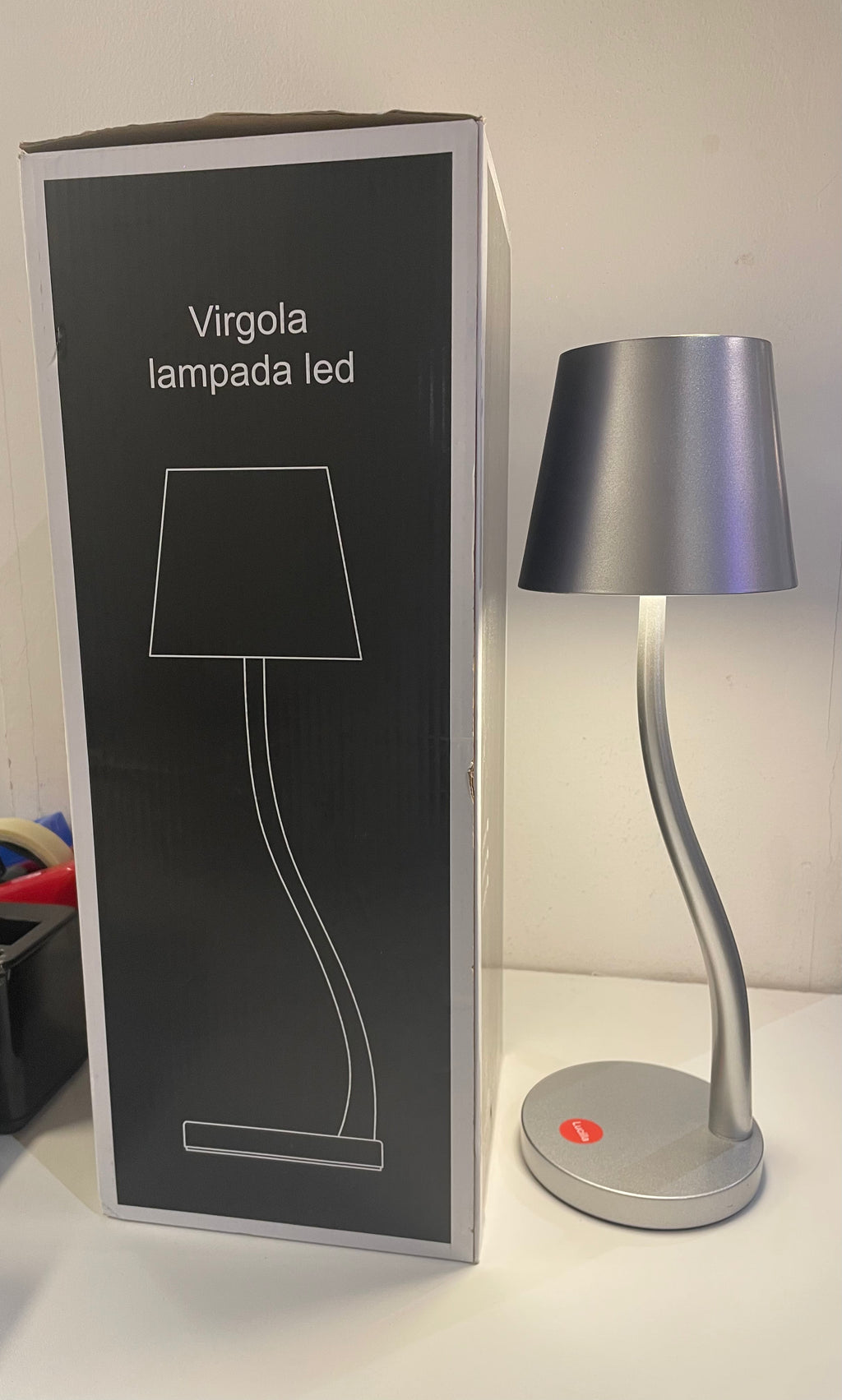 lampada tavolo VIRGOLA