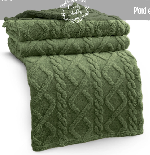 plaid CLEO tortora